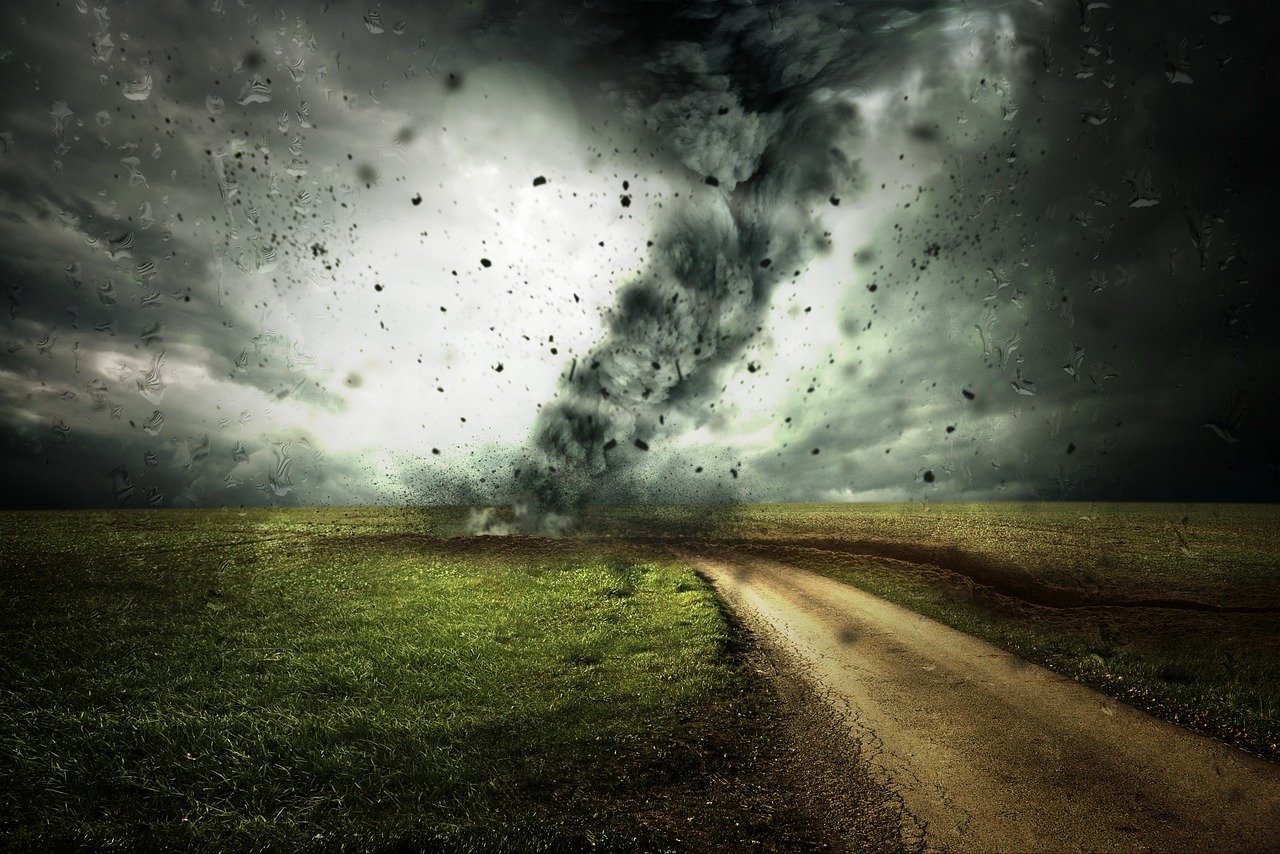 Tornado Outbreak and the Birth of Bluegrass (image credits: pixabay)