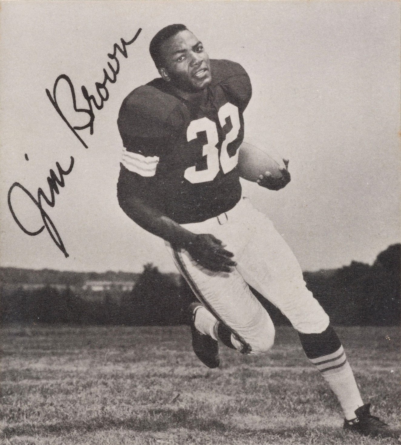 Jim Brown: The Relentless Runner (image credits: wikimedia)