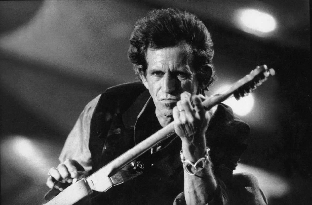 Gimme Shelter: The Dark Side of Rock and Roll (image credits: pixabay)
