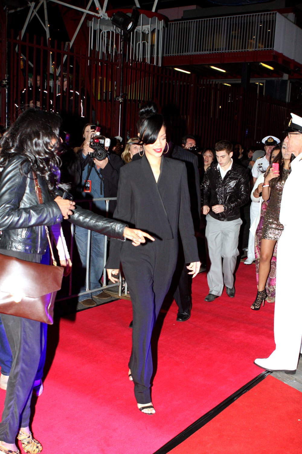 Rihanna (Real Name: Robyn Rihanna Fenty) (image credits: wikimedia)