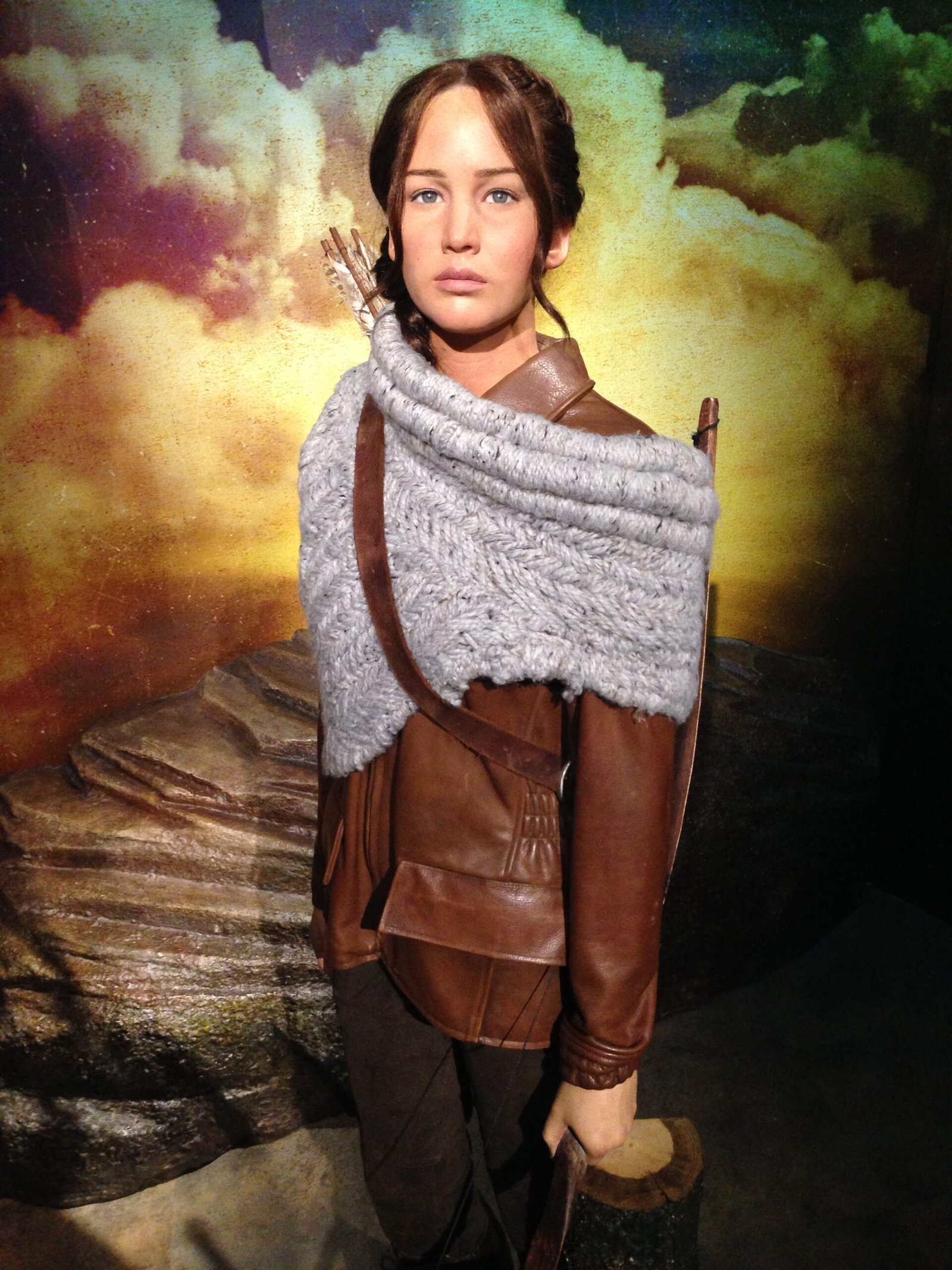 Katniss Everdeen – The Hunger Games by Suzanne Collins (image credits: wikimedia)
