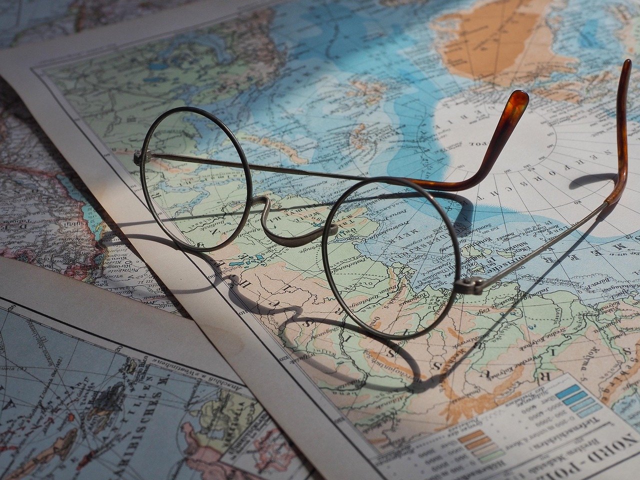 People in the Middle Ages Thought the Earth Was Flat (image credits: pixabay)