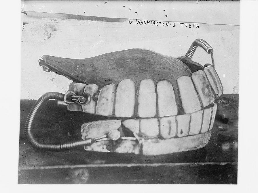 George Washington Had Wooden Teeth (image credits: wikimedia)