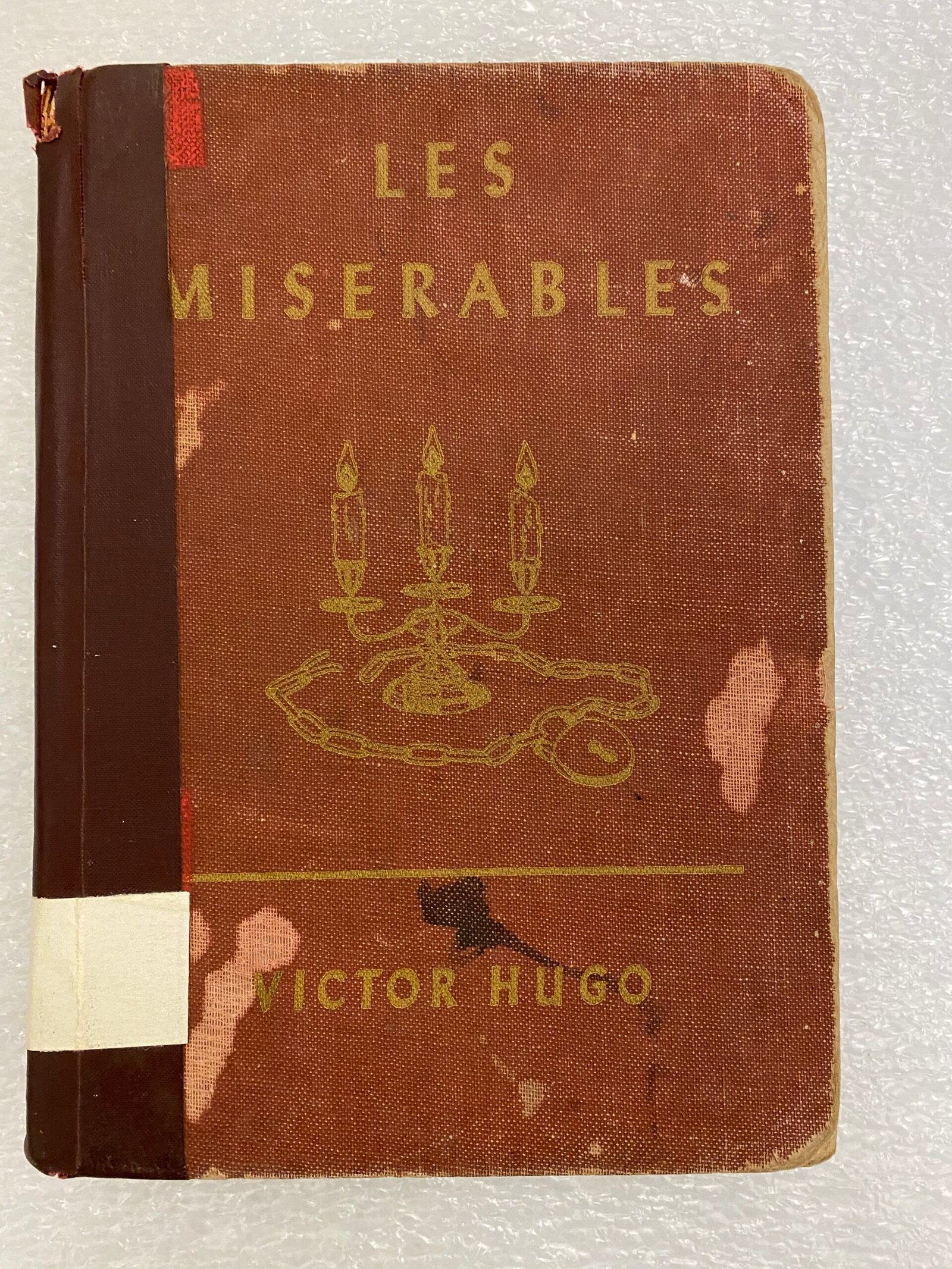 Les Misérables by Victor Hugo (image credits: wikimedia)