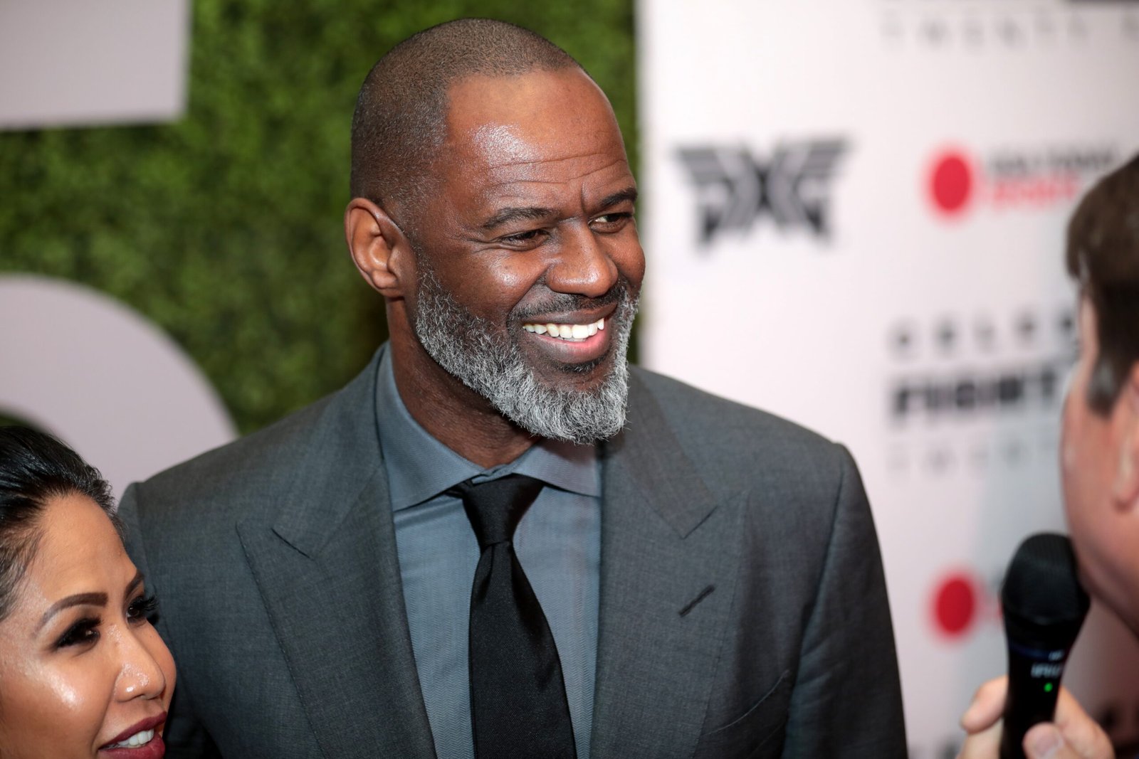 Brian McKnight – 