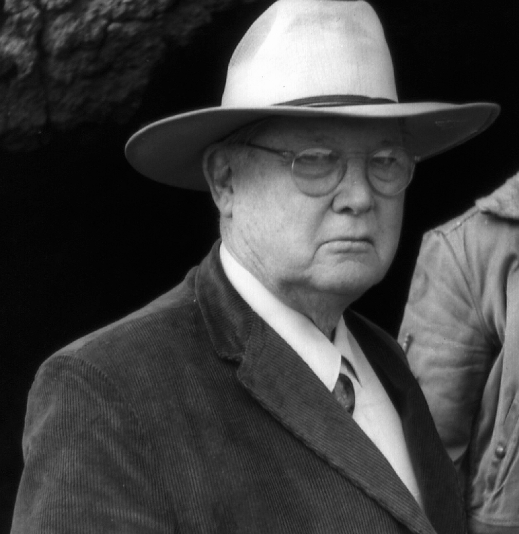 Perry Mason – Erle Stanley Gardner (image credits: wikimedia)