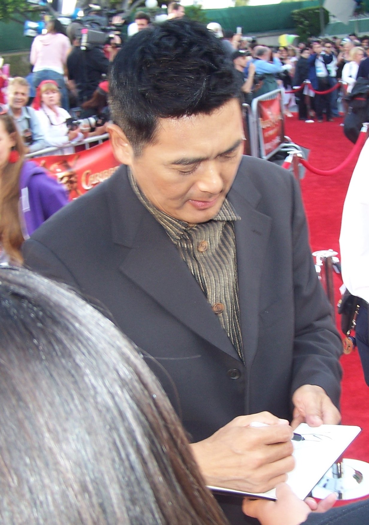 Chow Yun-Fat: The Charismatic Gunman (image credits: wikimedia)