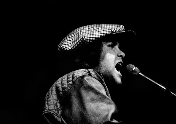 Elton John: Farewell Yellow Brick Road to Global Domination (image credits: wikimedia)