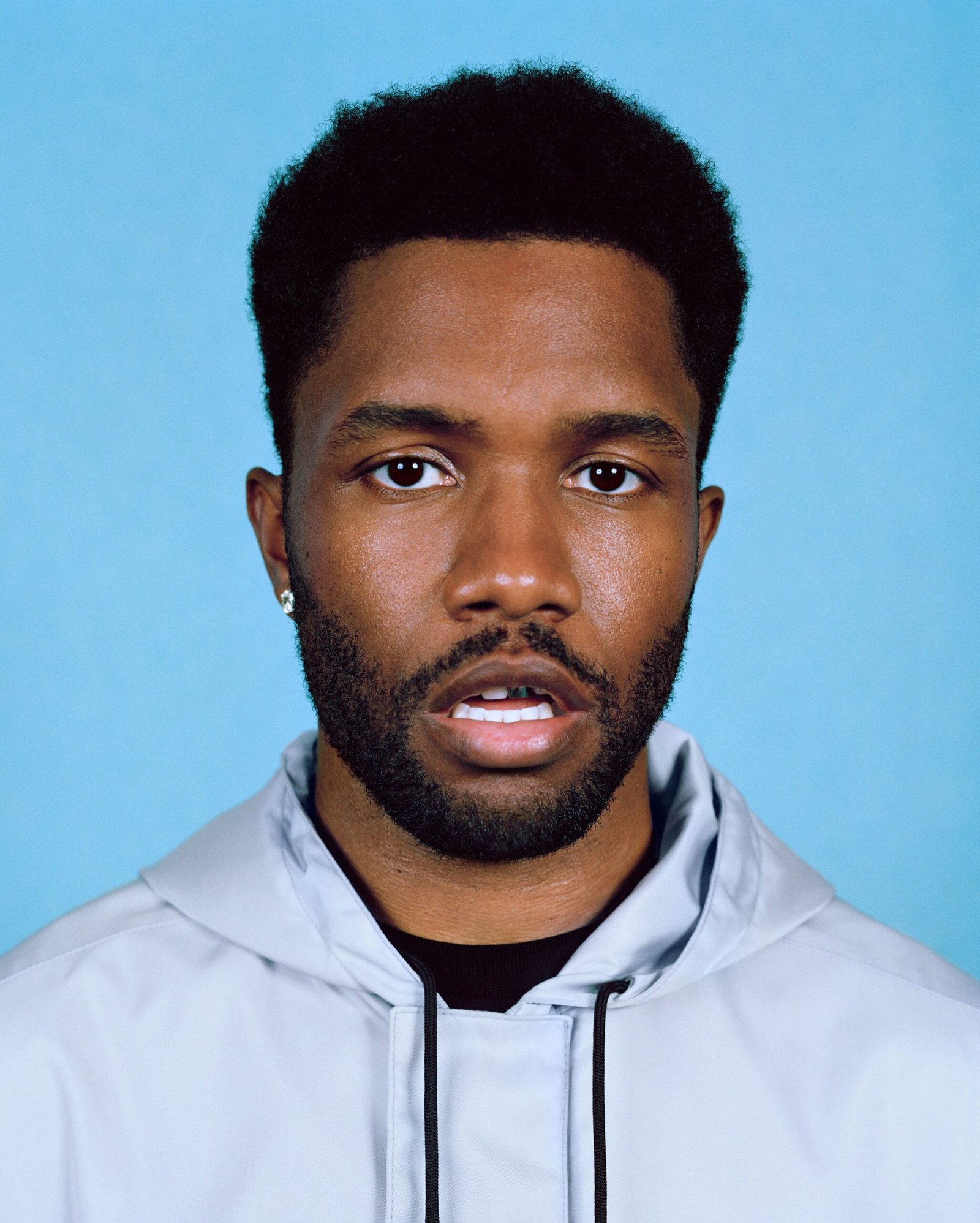 Frank Ocean’s 2023 Set Was Meant to Include an Ice Skating Rink (image credits: wikimedia)