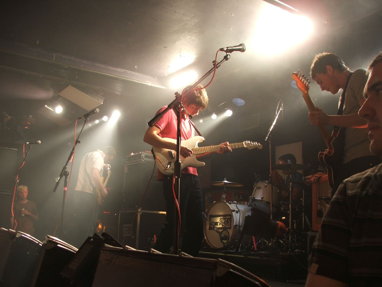 Arctic Monkeys – Liverpool Sound City (2005) (image credits: wikimedia)