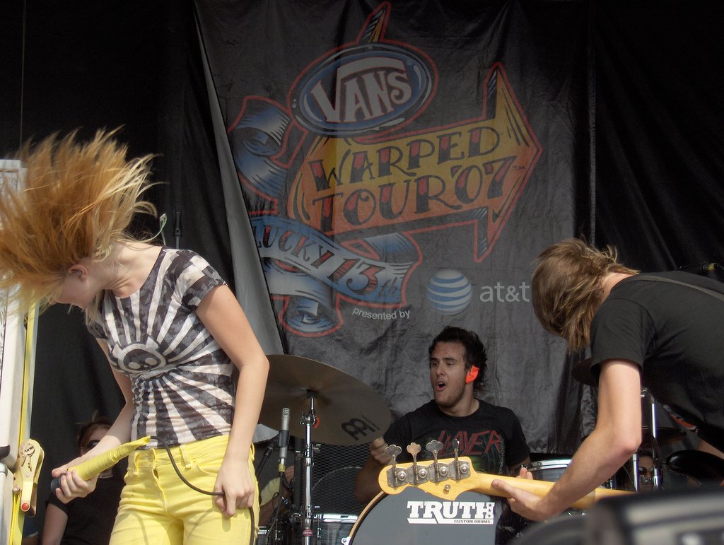 Paramore – Warped Tour (2005) (image credits: wikimedia)