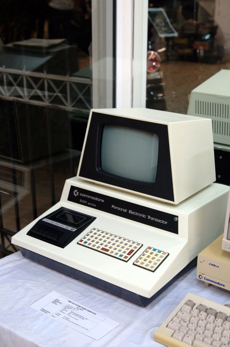 9. The 640K Memory Limit Myth (1981) (image credits: wikimedia)