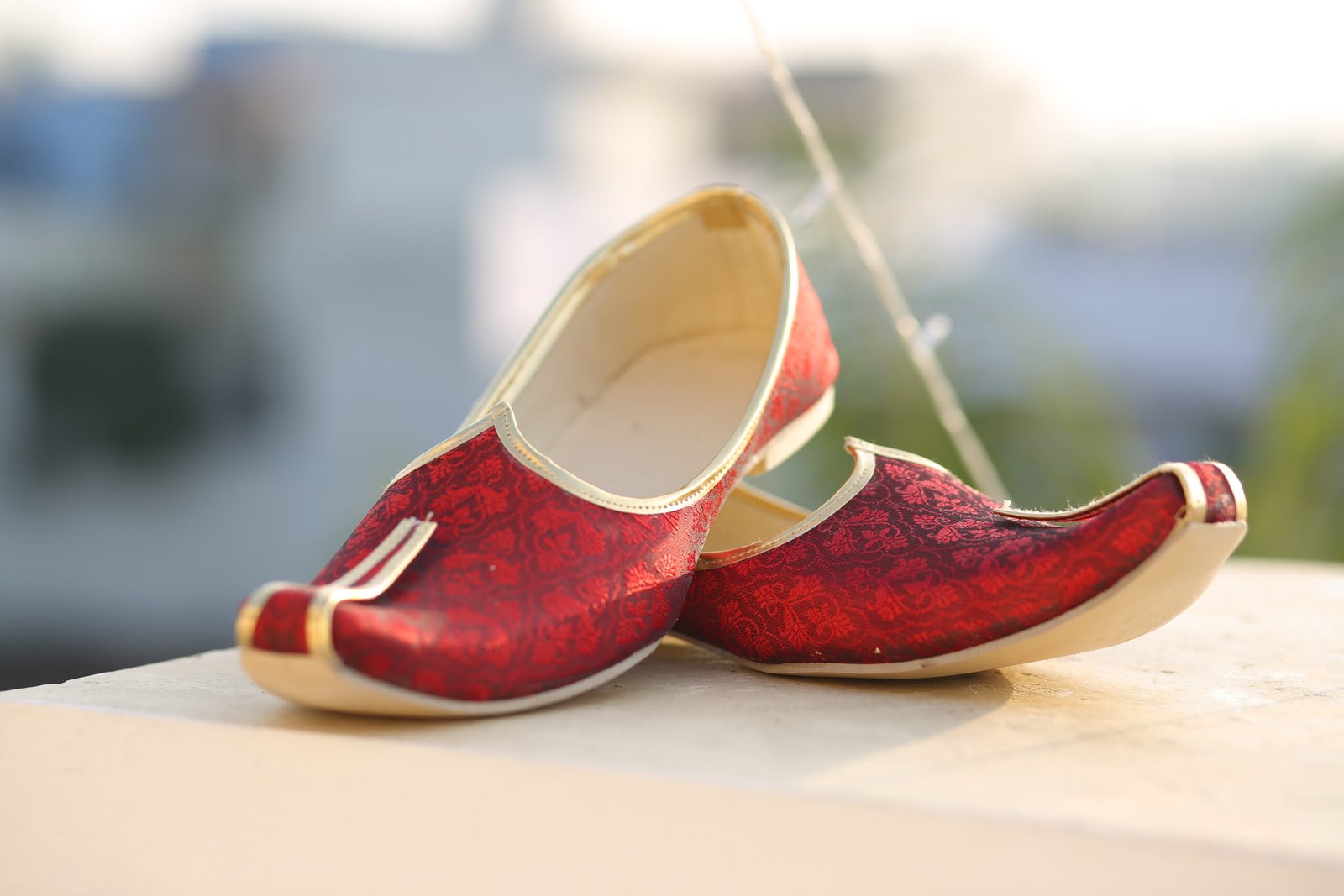 4. Stealing the Groom's Shoes in India (image credits: wikimedia)