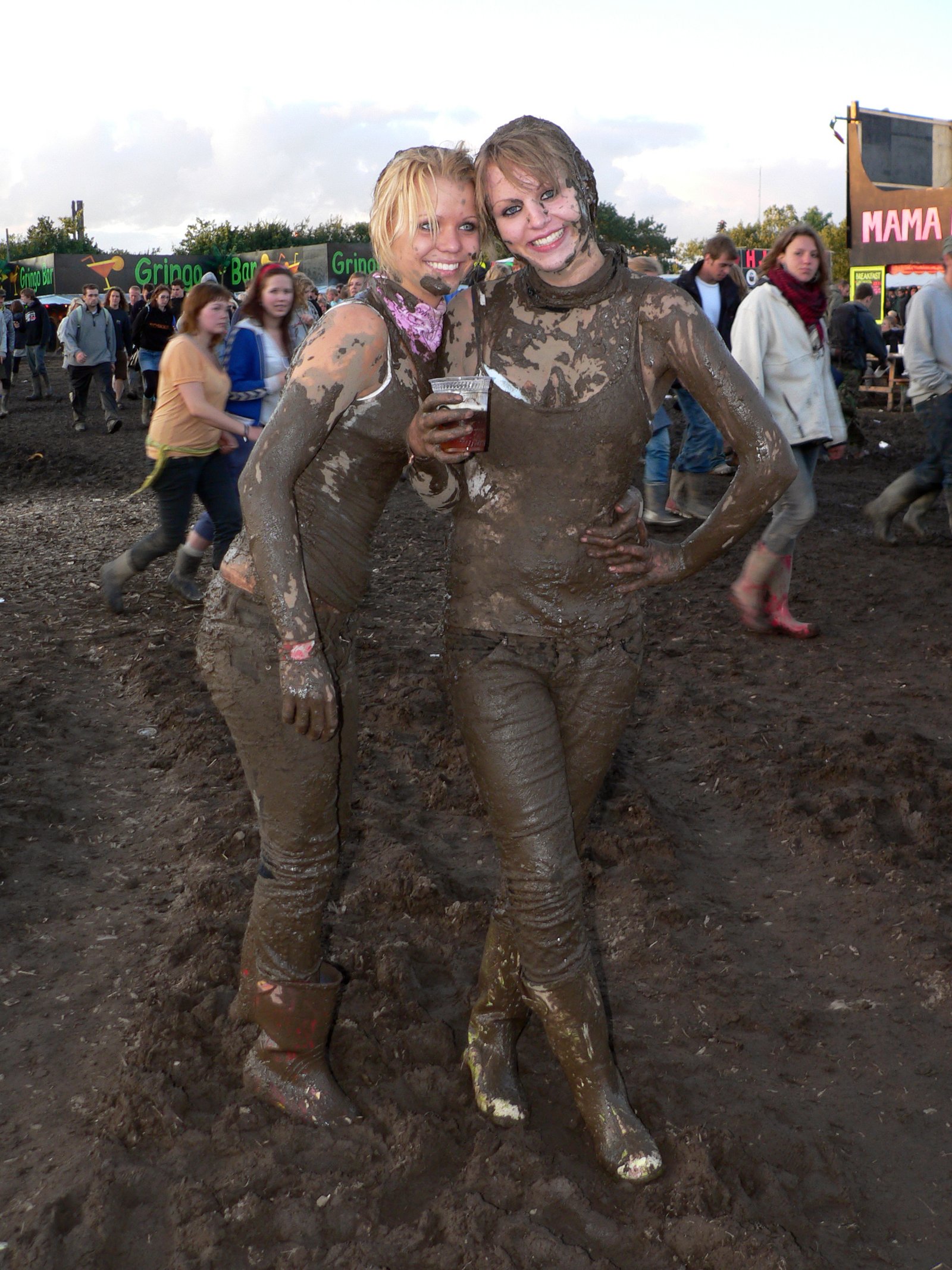 TomorrowWorld USA (2015): Magic Drowned by Mud (image credits: wikimedia)