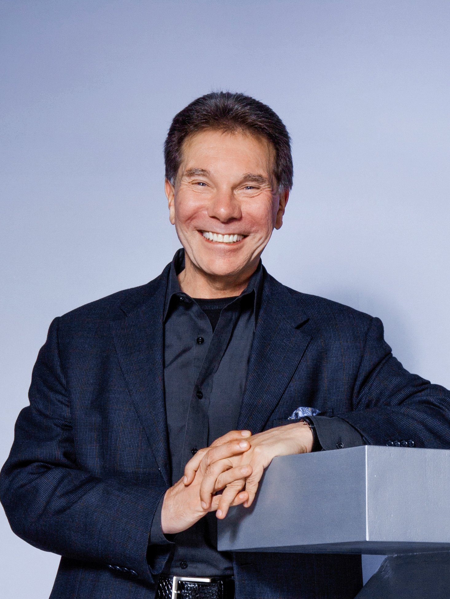 24. Pre-Suasion: A Revolutionary Way to Influence and Persuade by Robert Cialdini (image credits: wikimedia)