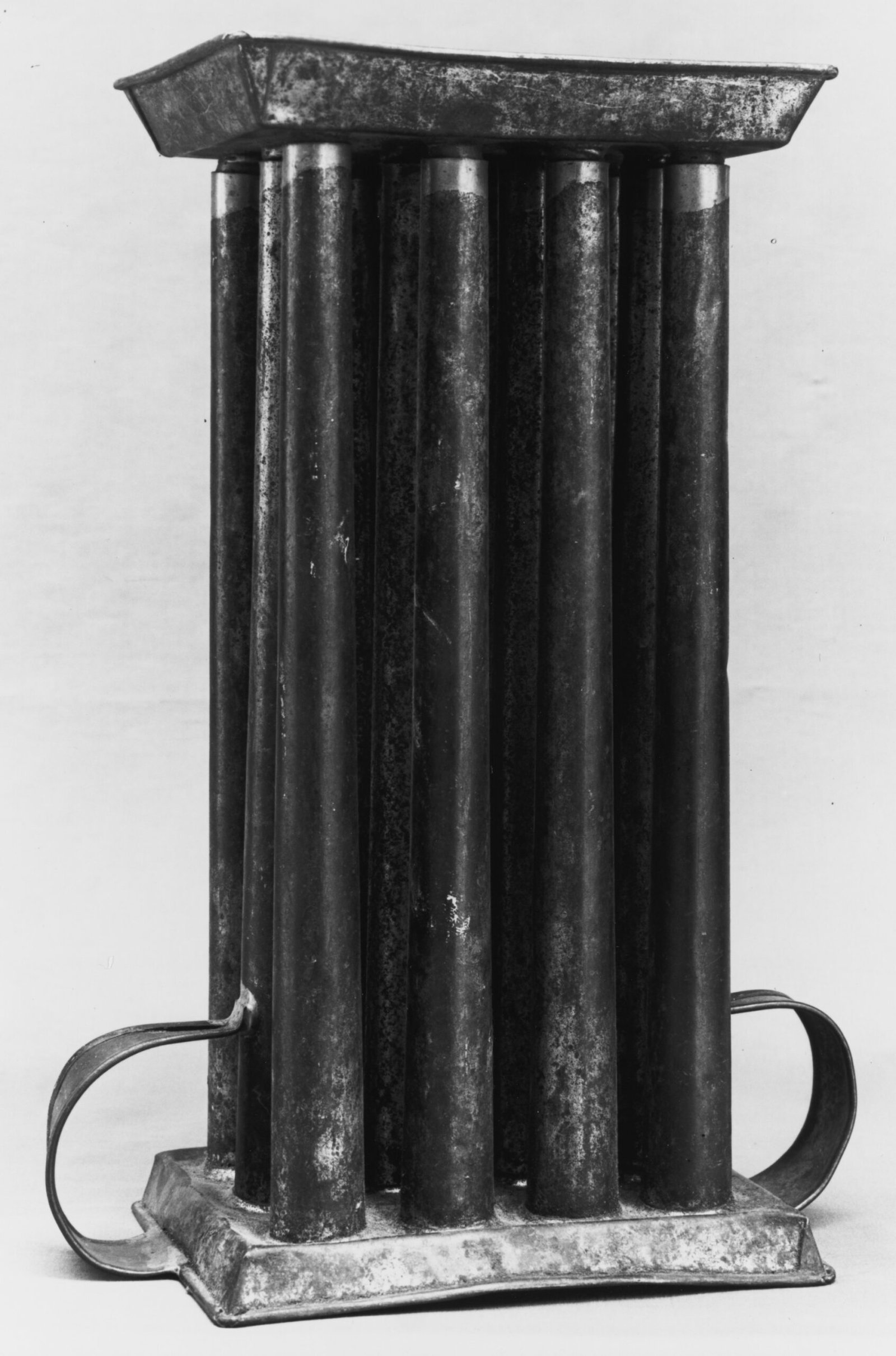 Candle Mold (image credits: wikimedia)