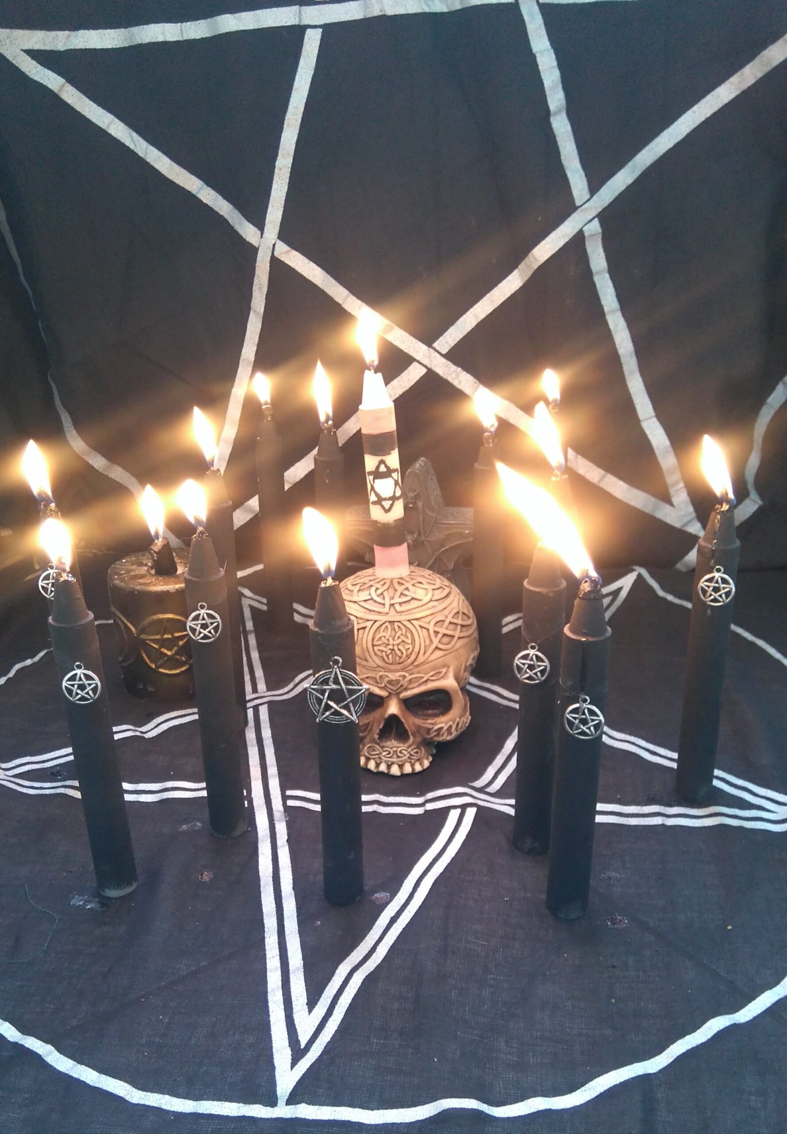 A Sinister “Satanic Ritual” Plan Emerges (image credits: wikimedia)