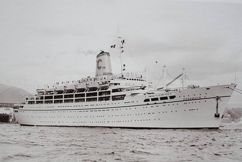 Seabreeze I (2000): Sinking Without a Distress Call (image credits: wikimedia)