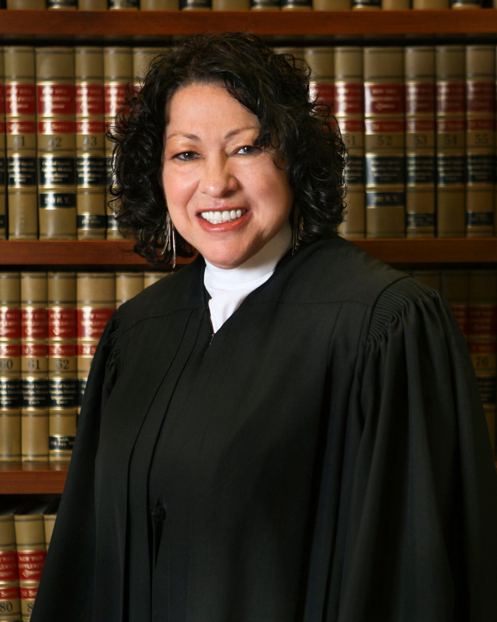 My Beloved World by Sonia Sotomayor (image credits: wikimedia)