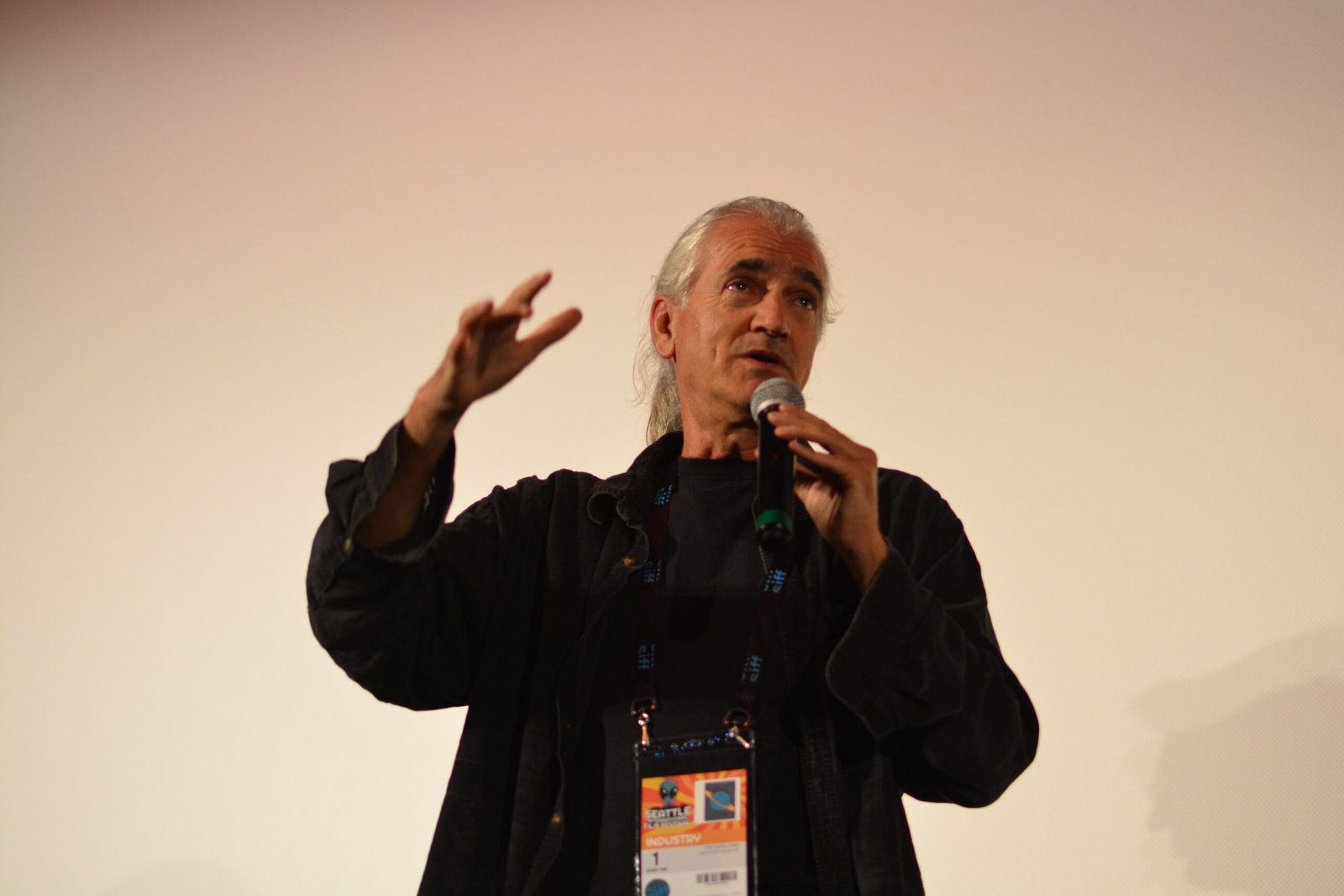 The Man Who Can’t Feel Pain – Tim Cridland (Pain Immunity) (image credits: wikimedia)