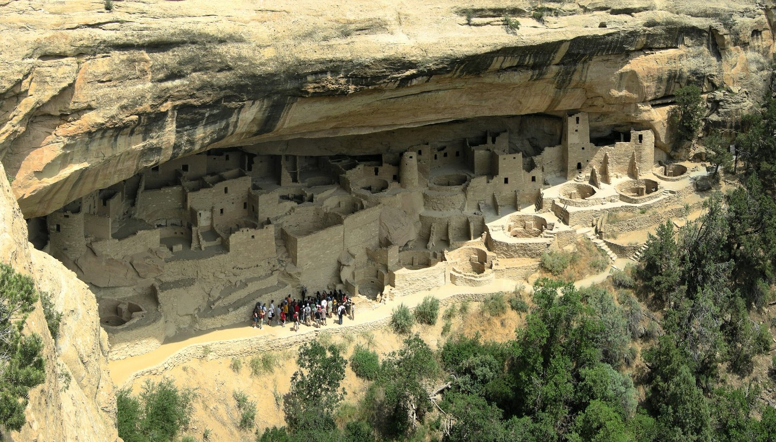 The Ancestral Puebloans (Anasazi) (image credits: wikimedia)