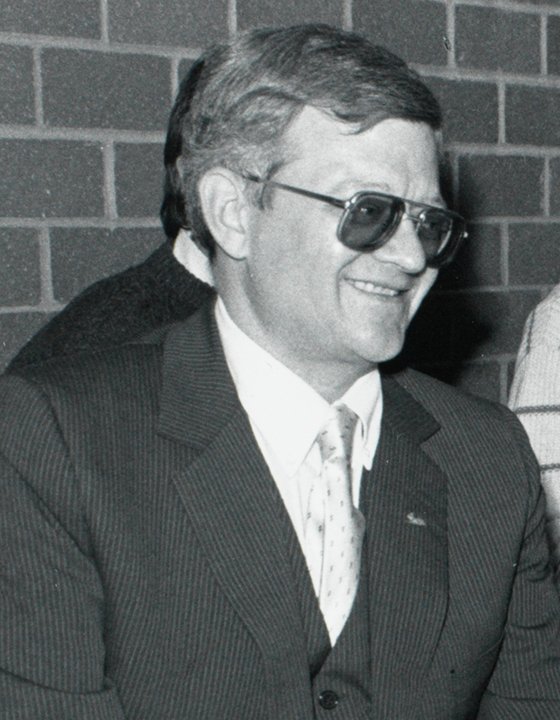 The Hunt for Red October by Tom Clancy (image credits: wikimedia)