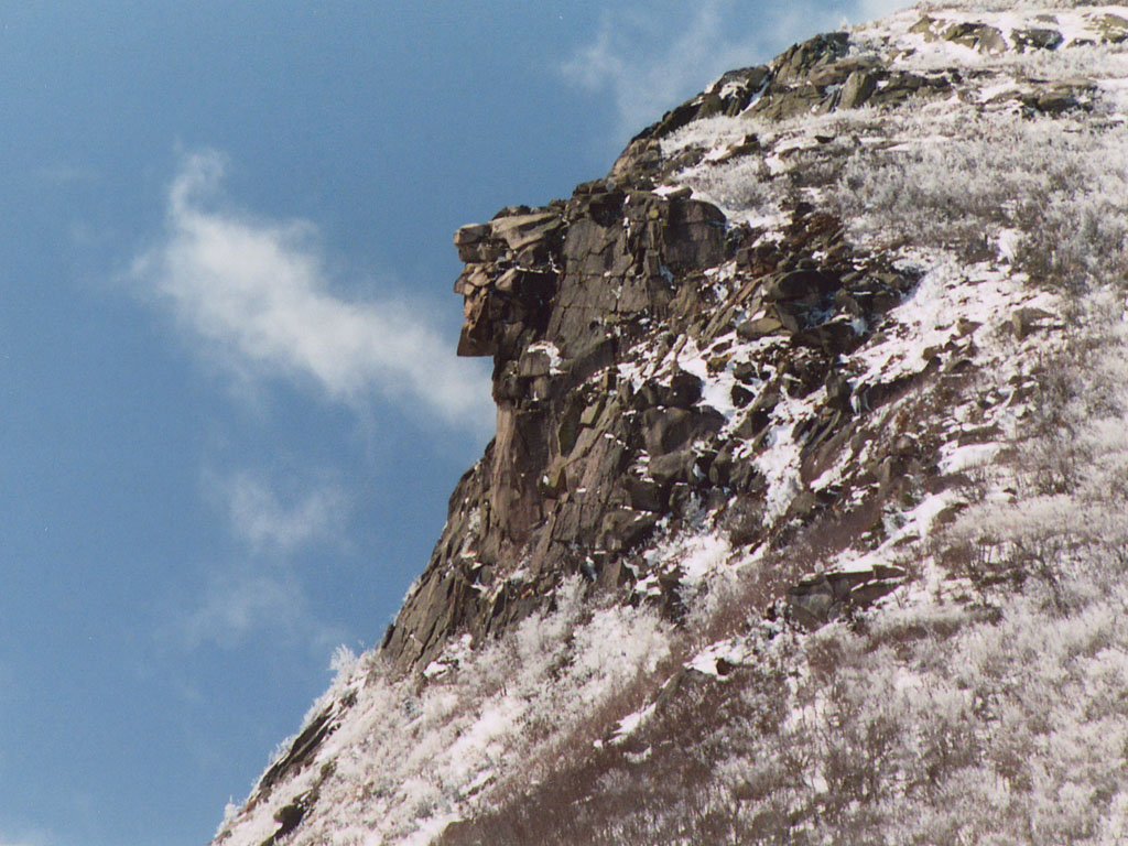 Old Man of the Mountain – New Hampshire, USA (image credits: wikimedia)