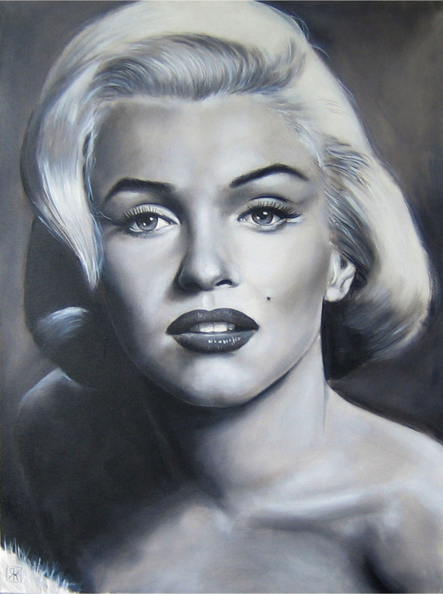 Platinum Blonde Hair (image credits: wikimedia)