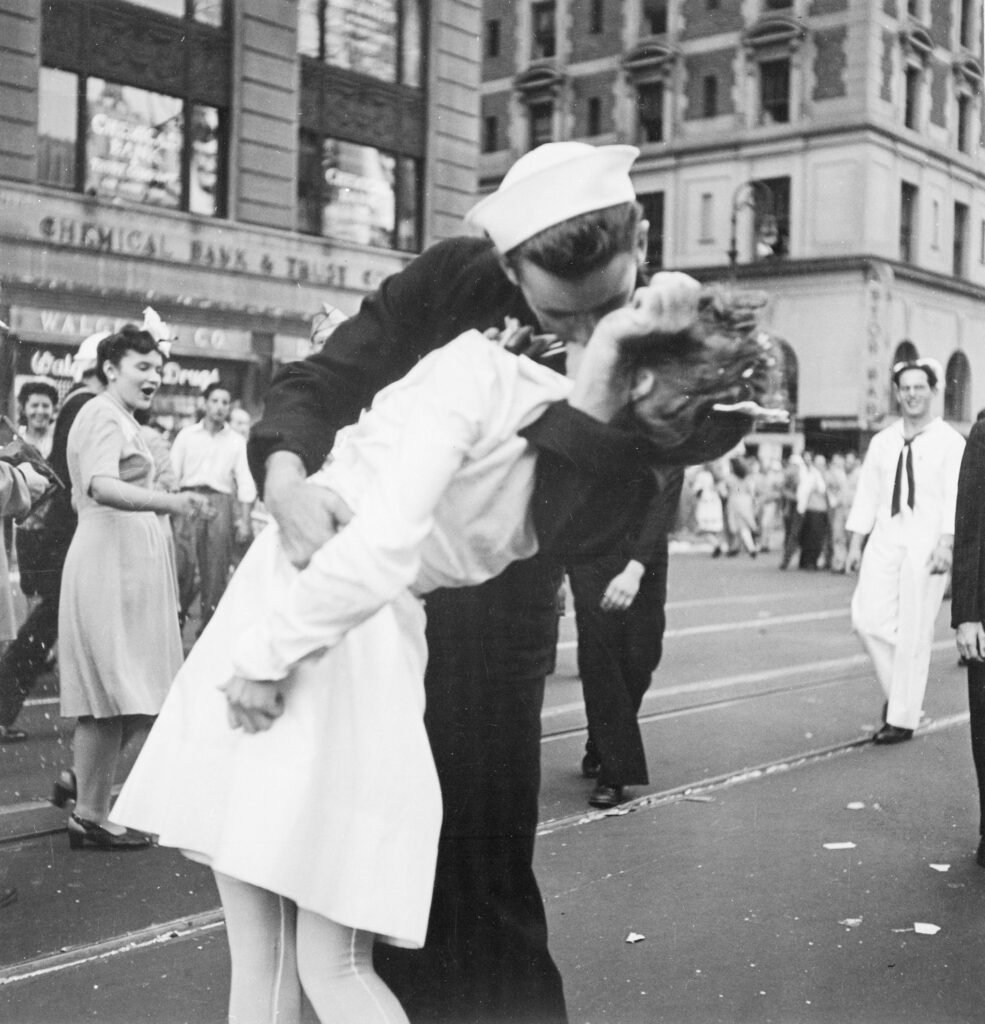 The Untold Stories Behind the World’s Most Famous Photographs