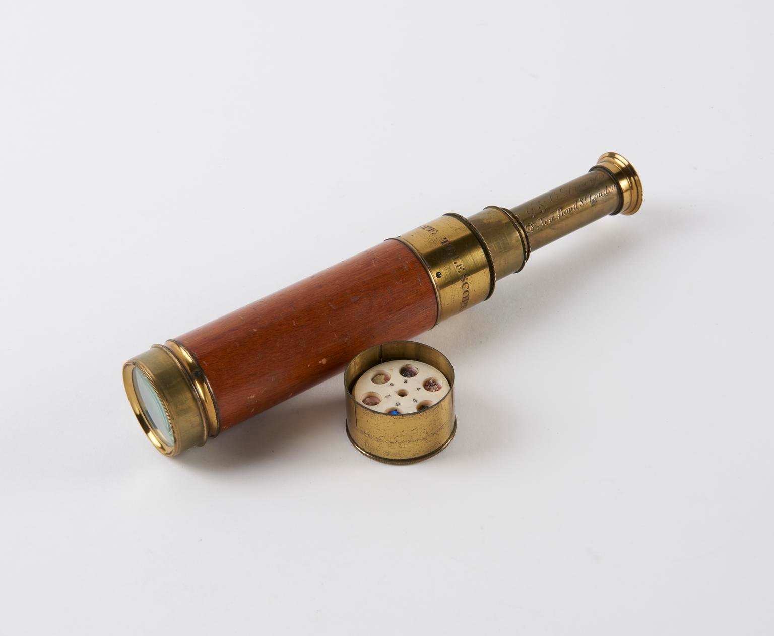 Roger Bacon – Microscope & Telescope (image credits: wikimedia)