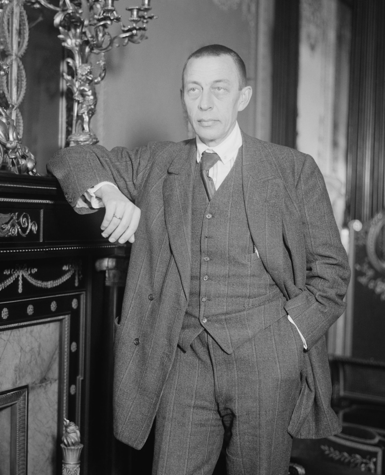 7. Rachmaninoff – Prelude in B Minor, Op. 32 No. 10 (image credits: wikimedia)