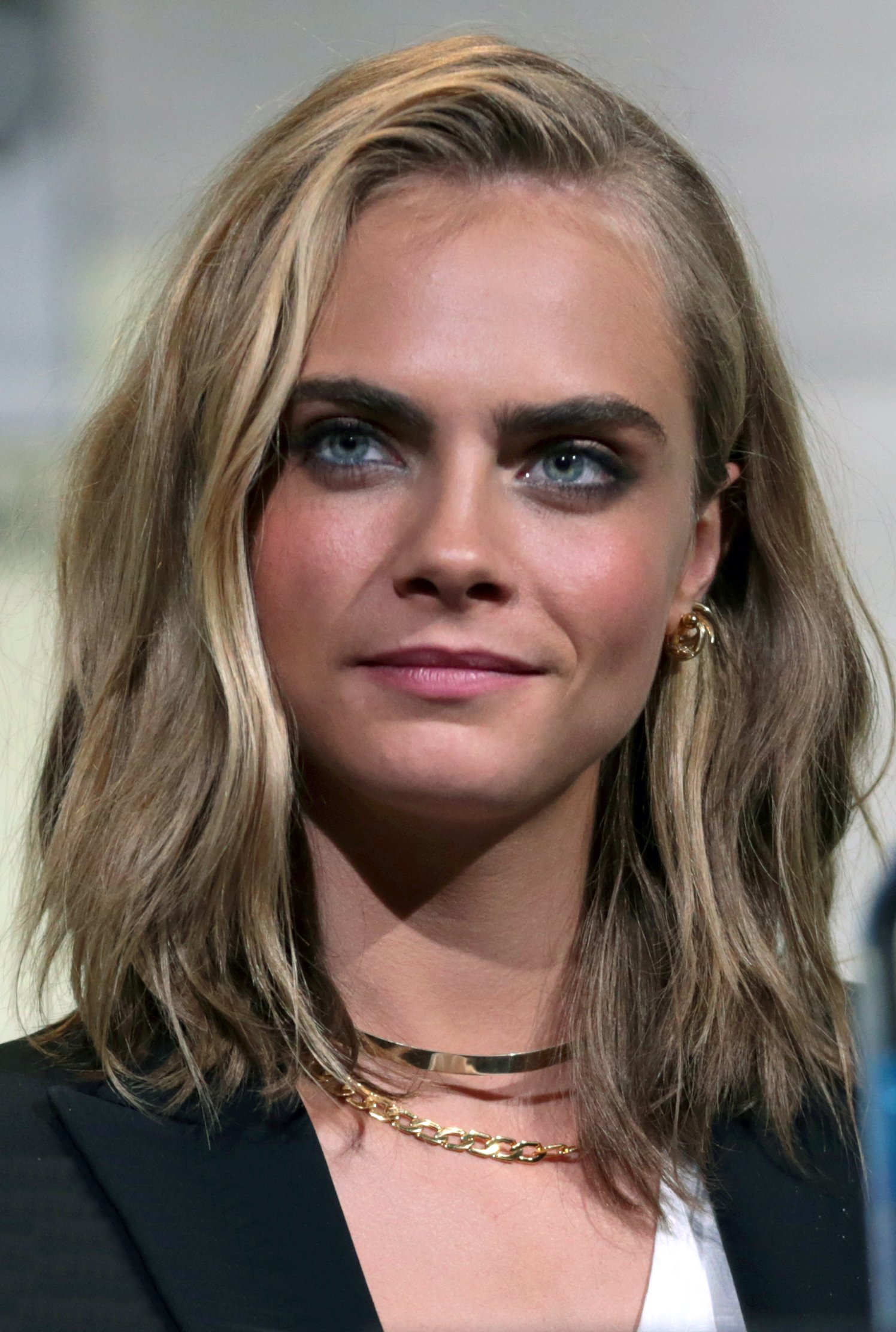 Cara Delevingne: Humor and Heritage in Ink (image credits: wikimedia)