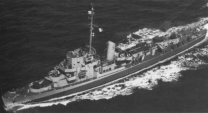 The Philadelphia Experiment (1943, alleged): Fact, Fiction, and Fear (image credits: wikimedia)