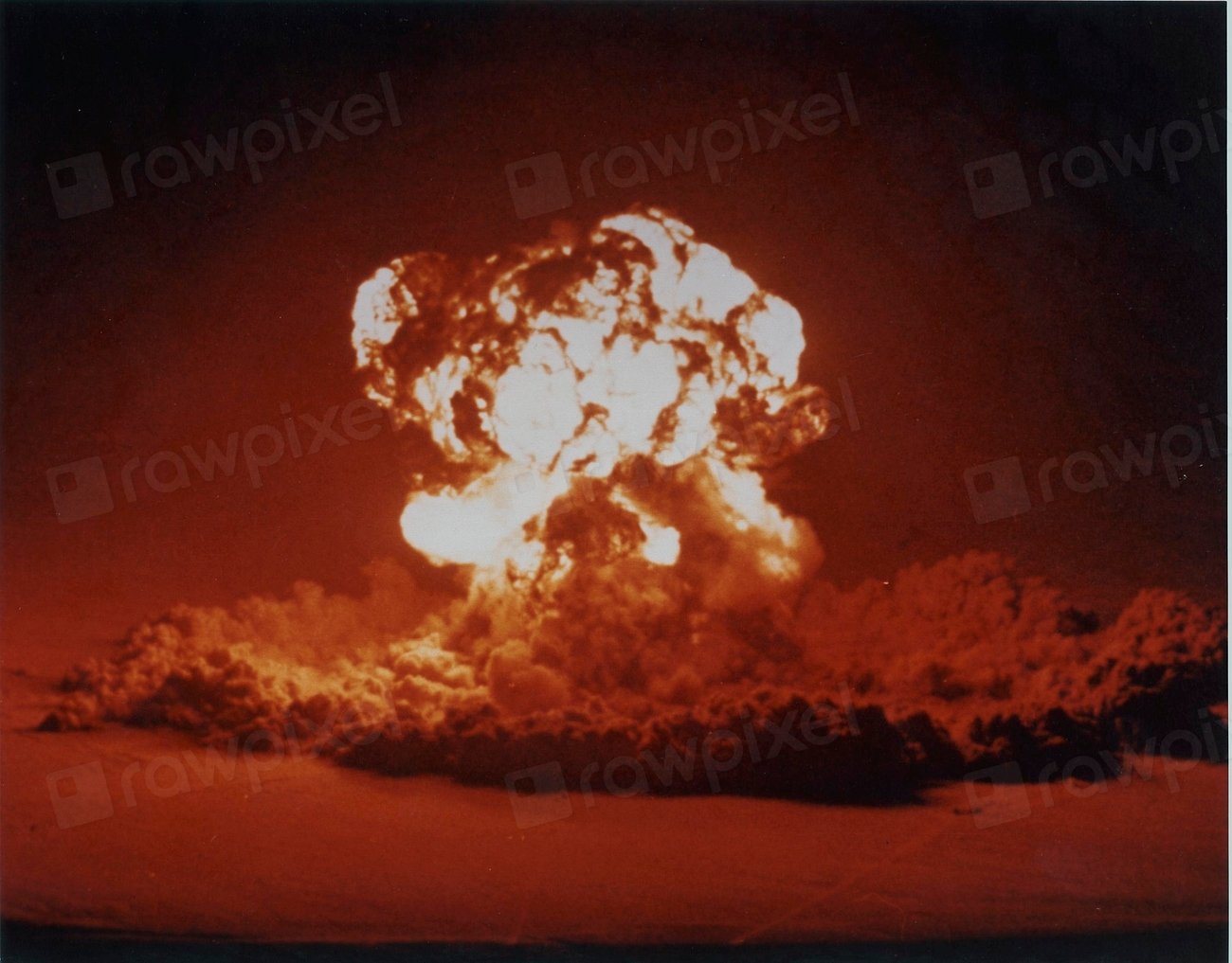 Operation Plumbbob (1957): Nuclear Tests That Risked Lives (image credits: rawpixel)
