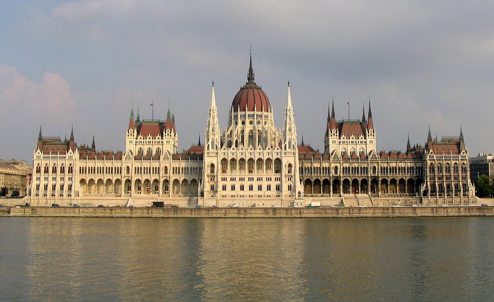 Budapest, Hungary: Splendor on the Danube (image credits: wikimedia)