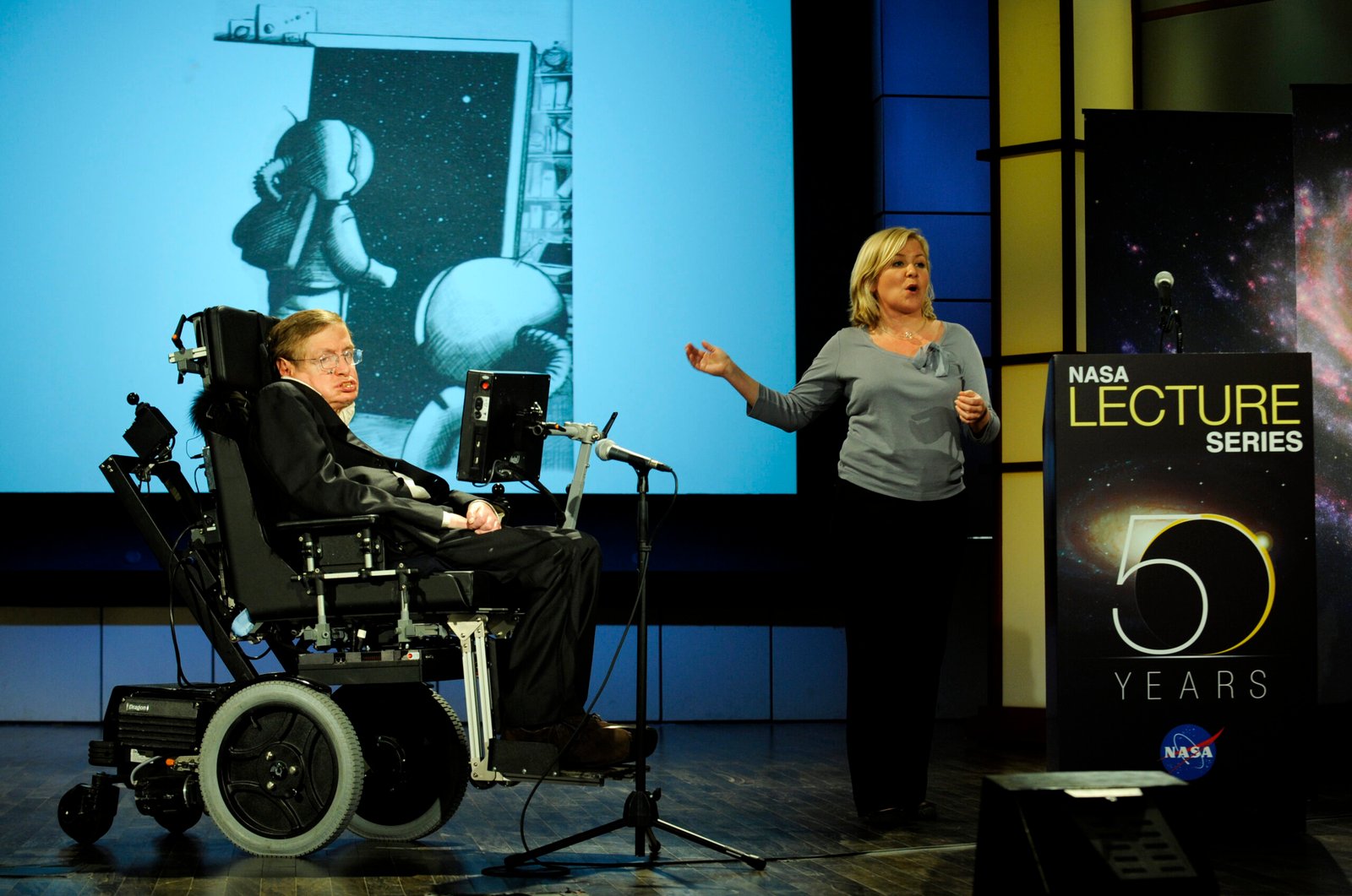 A Brief History of Time by Stephen Hawking (1988) (image credits: wikimedia)