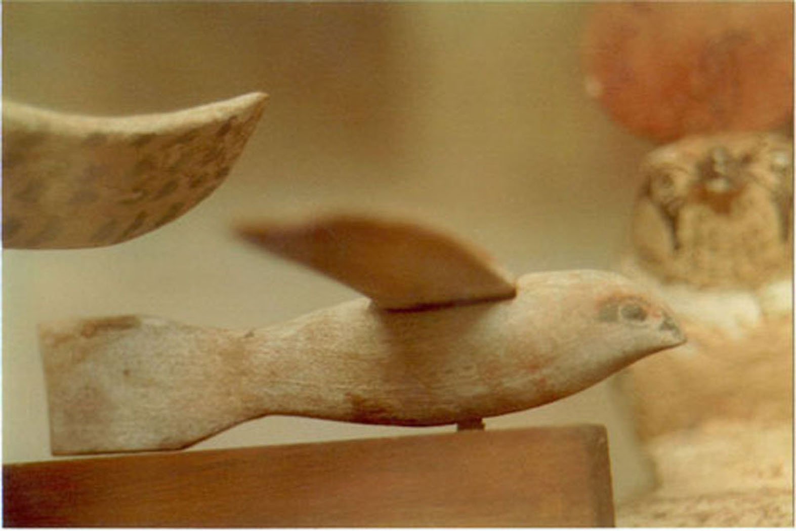 The Saqqara Bird: Ancient Egypt’s Glider? (image credits: wikimedia)