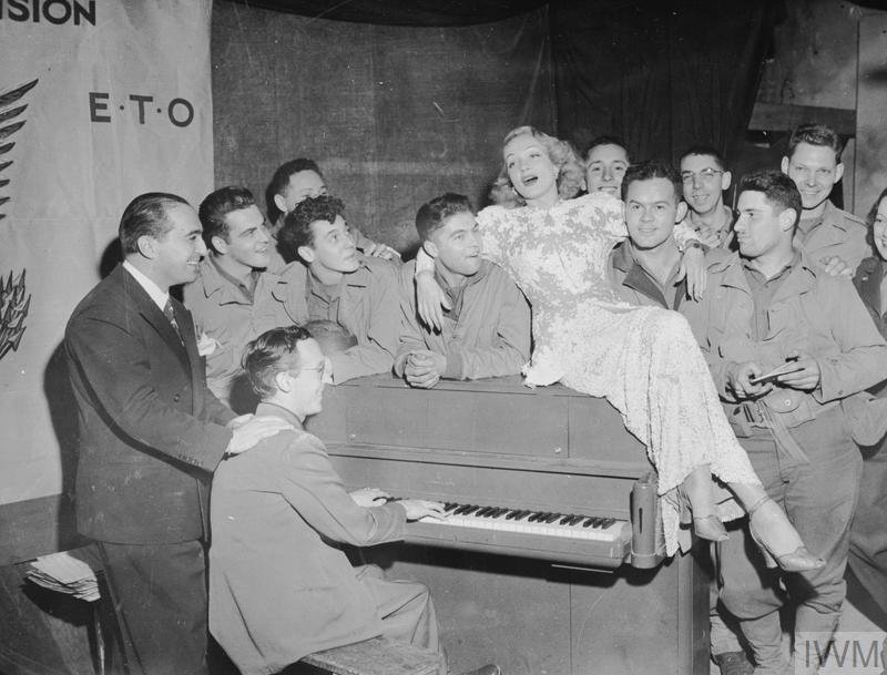 Marlene Dietrich: The Silver Screen Siren Who Said No to Hitler (image credits: wikimedia)