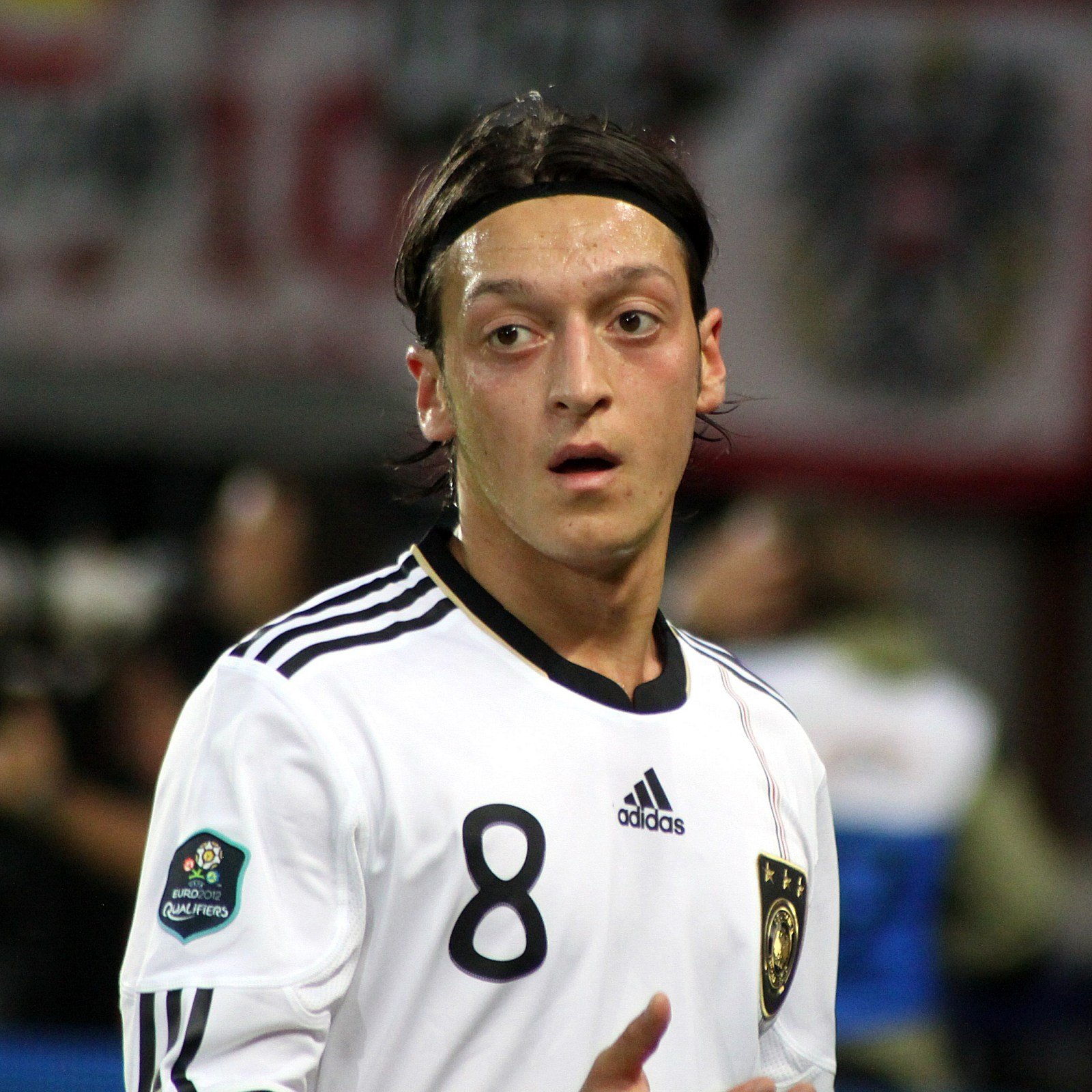 Mesut Özil: The Visionary Playmaker (image credits: wikimedia)