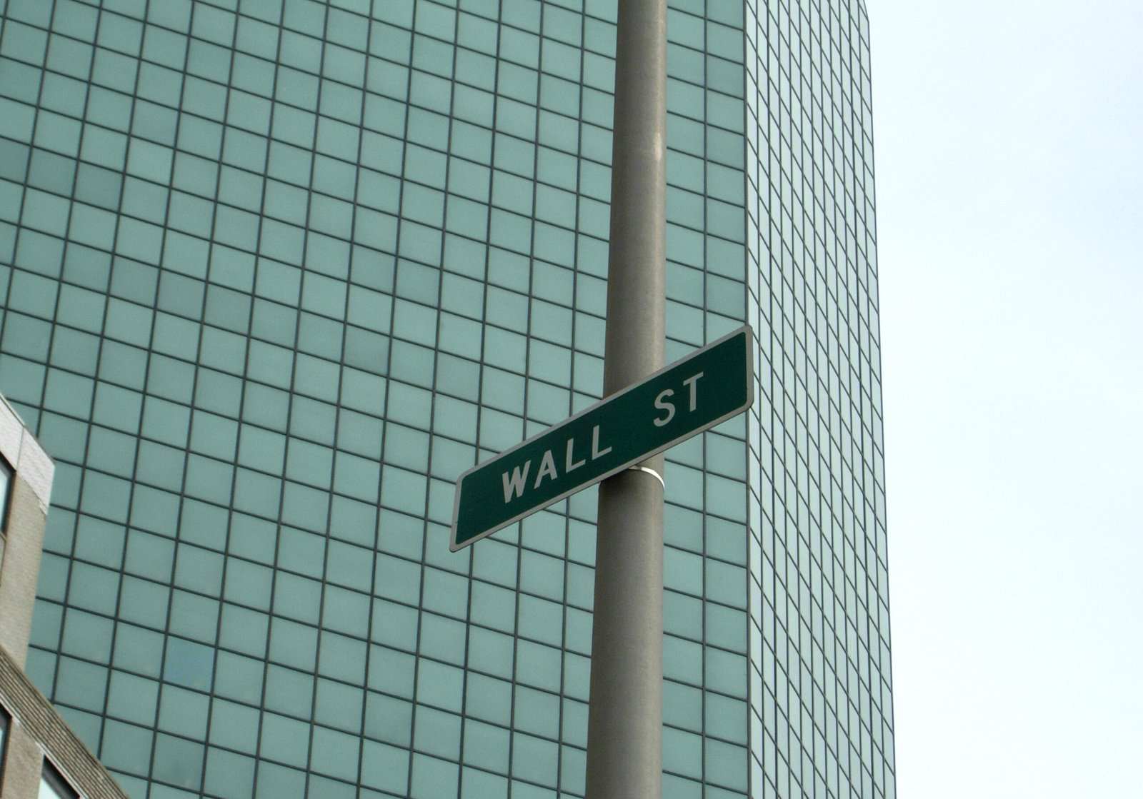 Finance and Stock Markets (image credits: wikimedia)