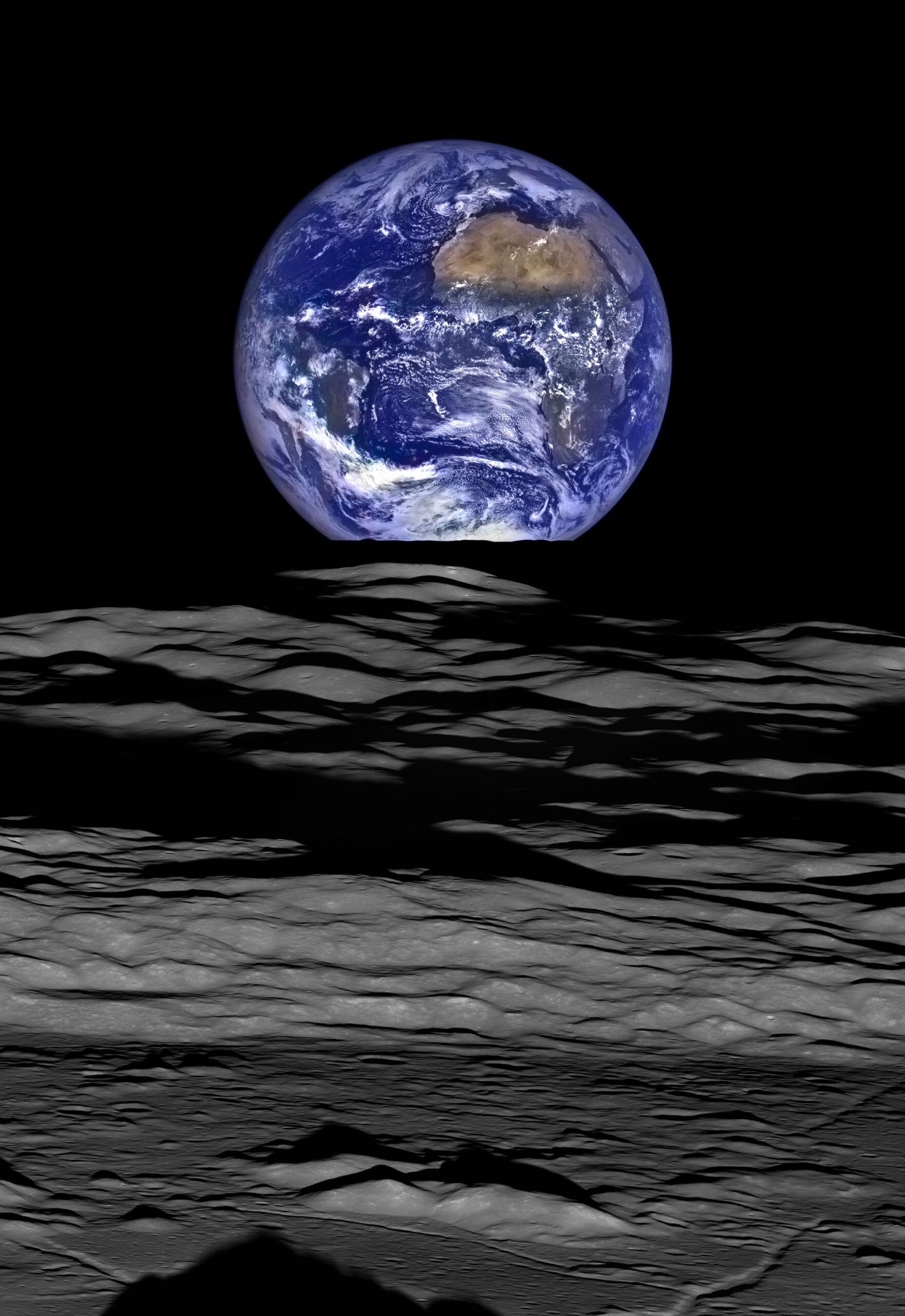 Technology’s Role: Making the Moment Possible (image credits: wikimedia)