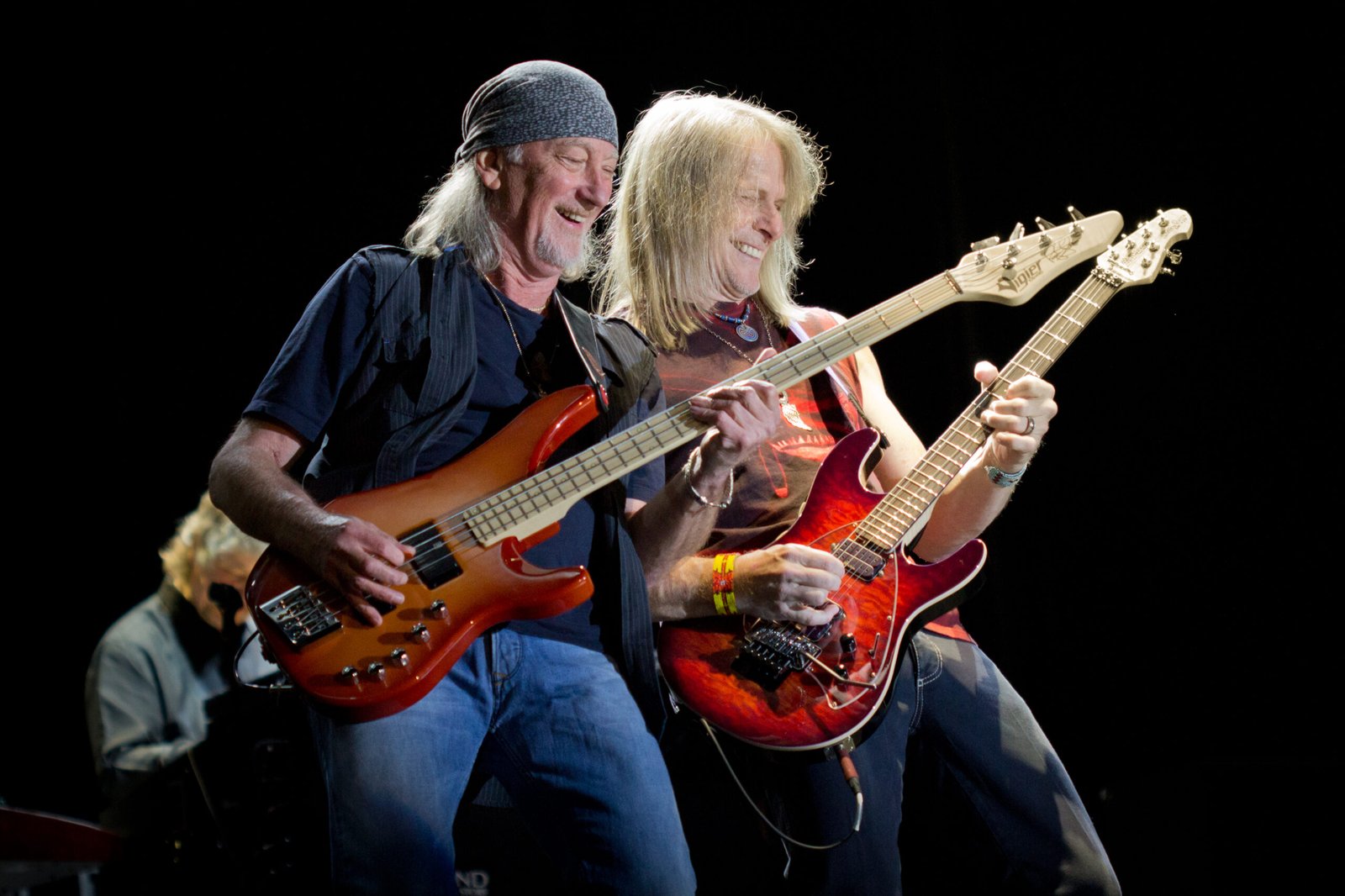 Smoke on the Water – Deep Purple (image credits: wikimedia)