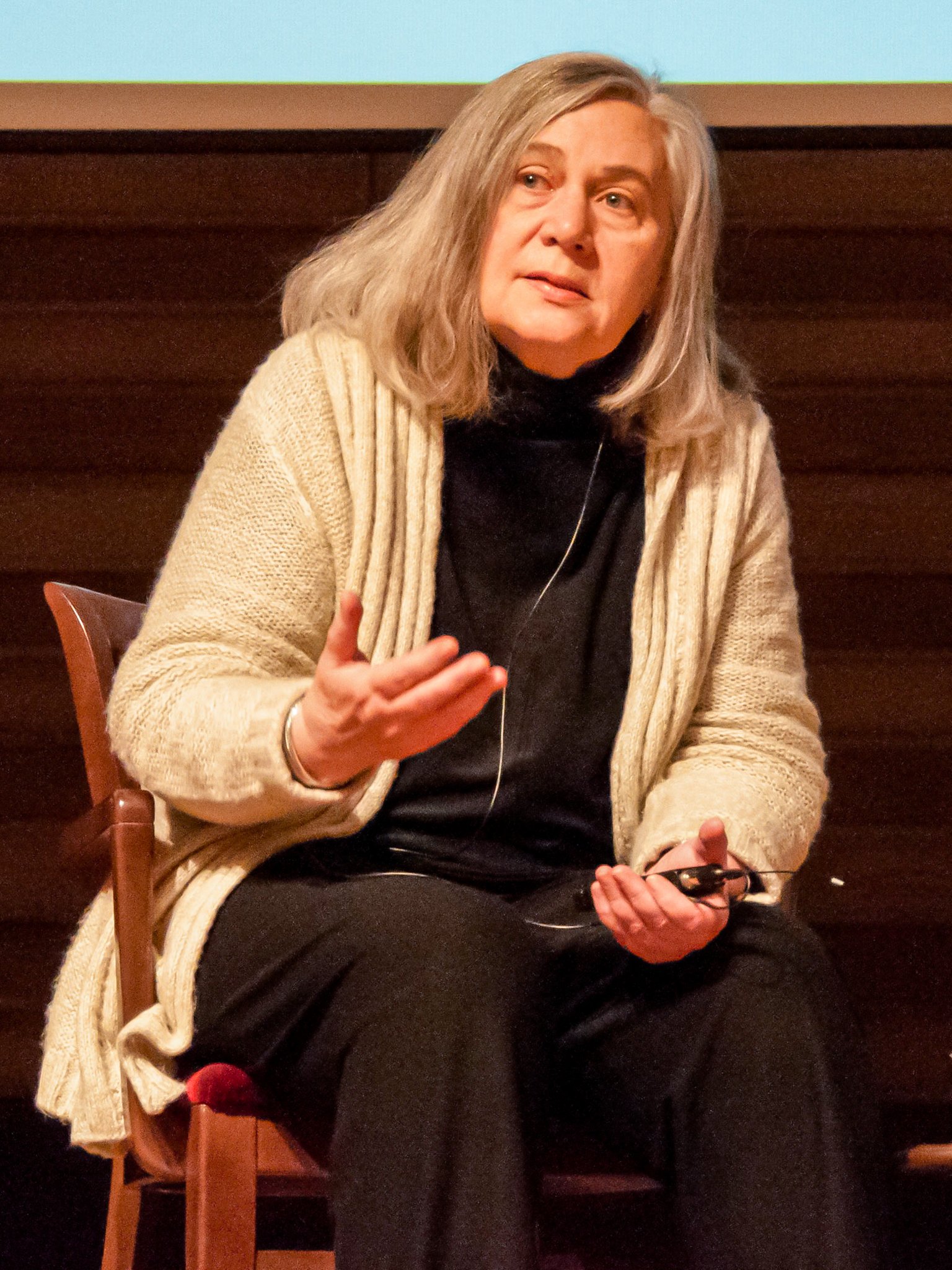 Housekeeping by Marilynne Robinson (image credits: wikimedia)