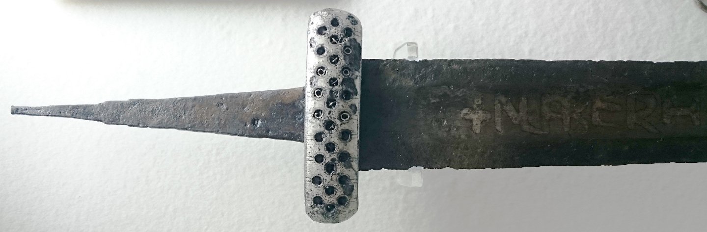 Viking Ulfberht Swords: The Blades From Another Age (image credits: wikimedia)