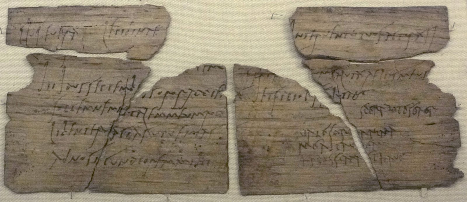 Vindolanda Tablets (image credits: wikimedia)