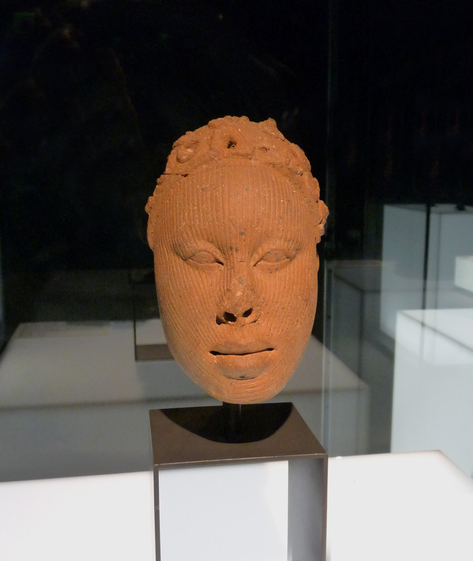 Ife Terracotta Sculptures: Symbolism and Hidden Meanings (image credits: wikimedia)