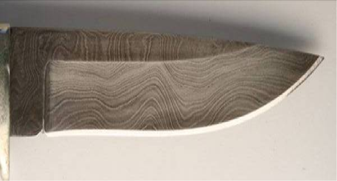 Damascus Steel (Middle East, ~300 BCE – 1700s CE) (image credits: wikimedia)