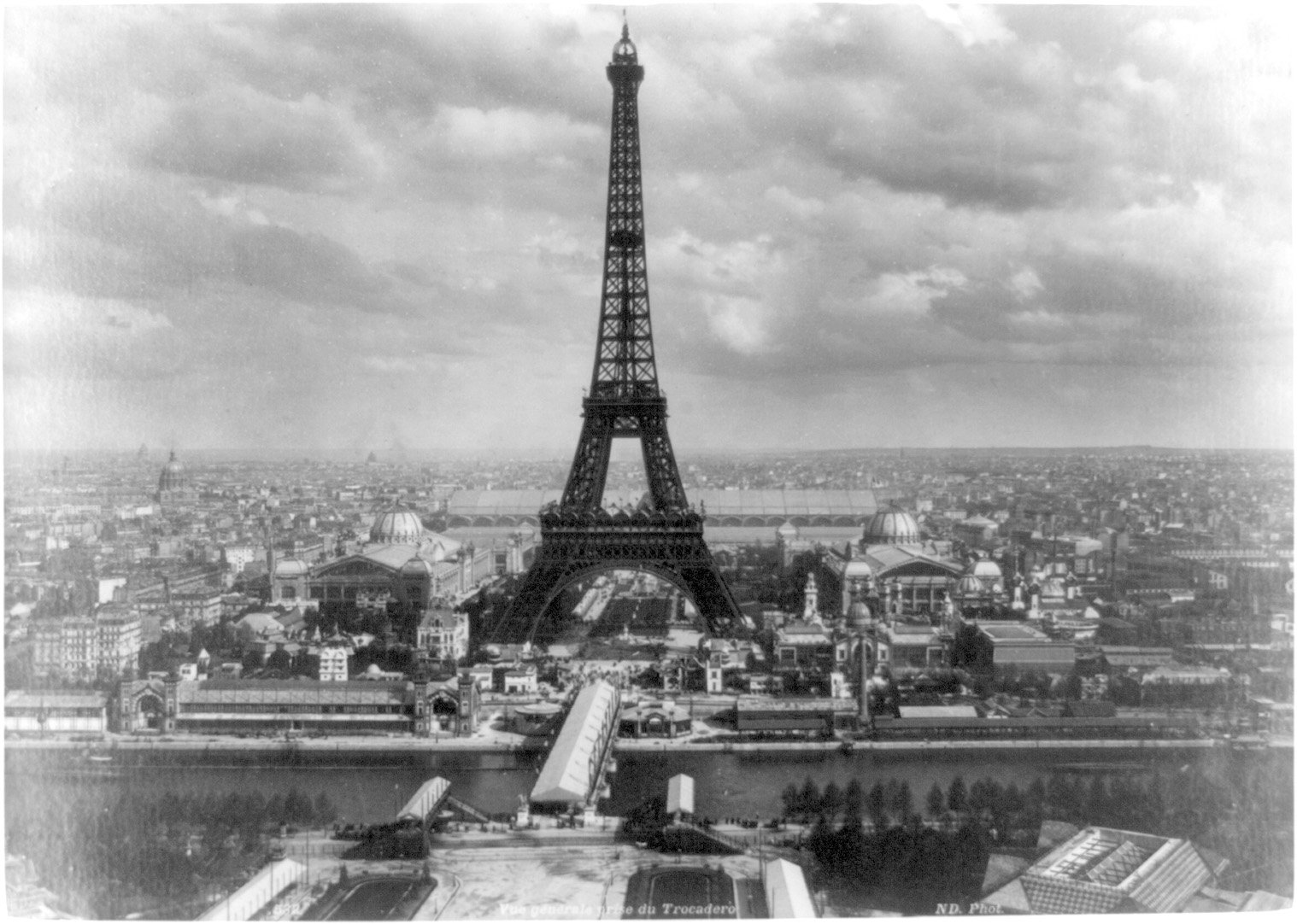 Nintendo Was Founded in 1889 – The Same Year the Eiffel Tower Opened (image credits: wikimedia)