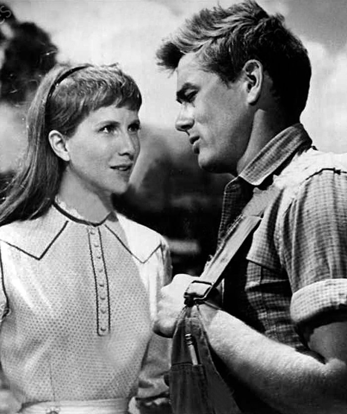 Who wrote East of Eden? (image credits: wikimedia)