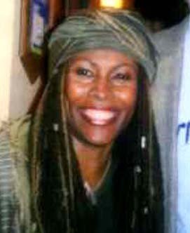Brenda Russell: The Powerhouse Behind R&B Hits (image credits: wikimedia)